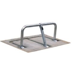 Anti-parkeerbeugel FLC neerklapbaar met betonvoet