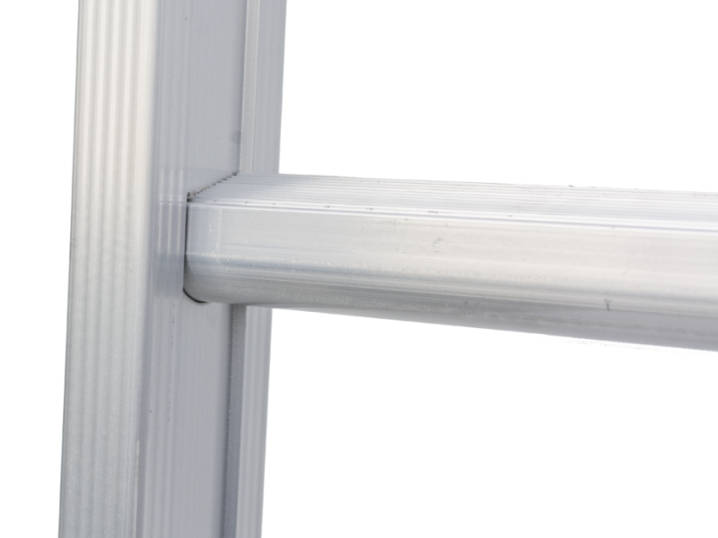 Ladder alu model: A10 lengte: 2,75 m