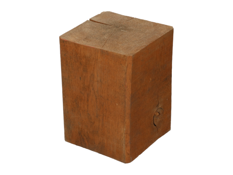 Reserve hardhouten klos voor bandenstamper