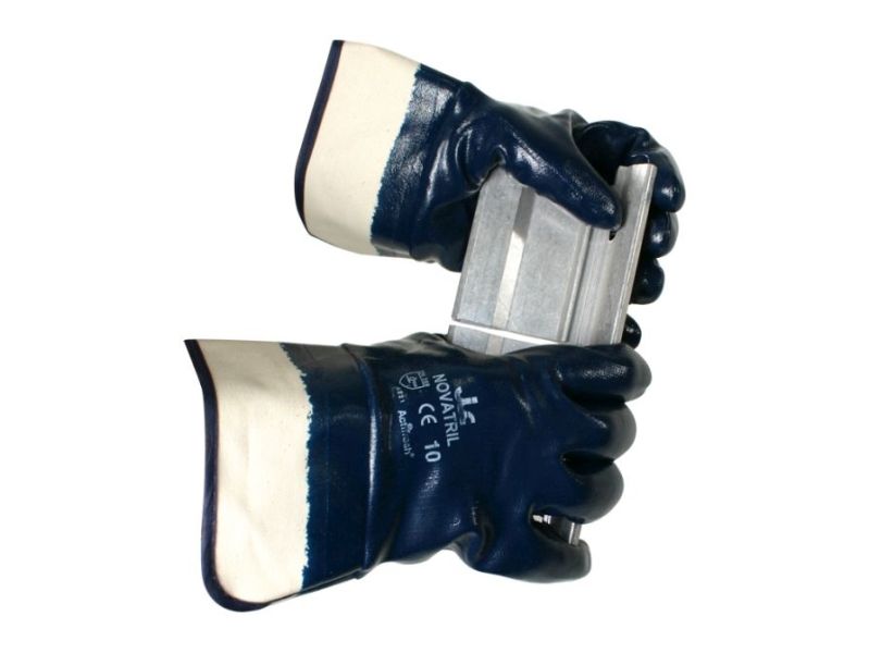 Handschoen Titan met kap 9/L