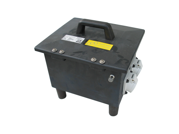 Veiligheidstrafo rubber 220 V 2x42 V automaat