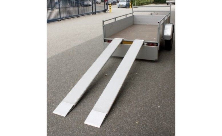 Oprijplank 400 kg alu 22x200 cm per set